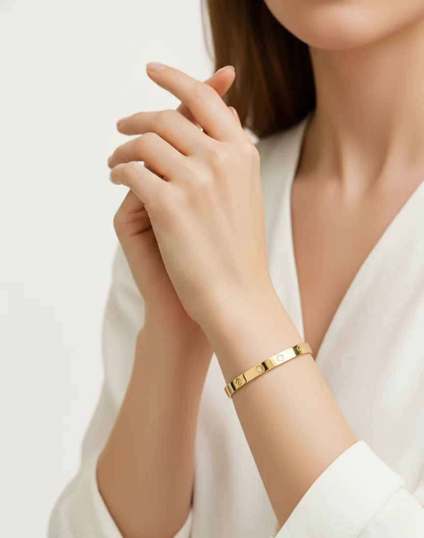 👑 Eternal Heart Luxe Gift Box ( Random Colour ) - Image 3